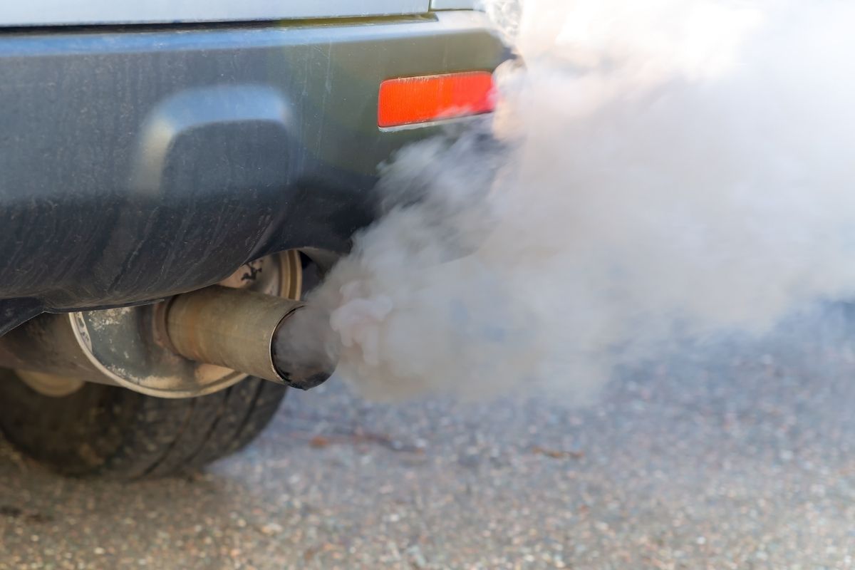 o que é catalisador escamento de carro